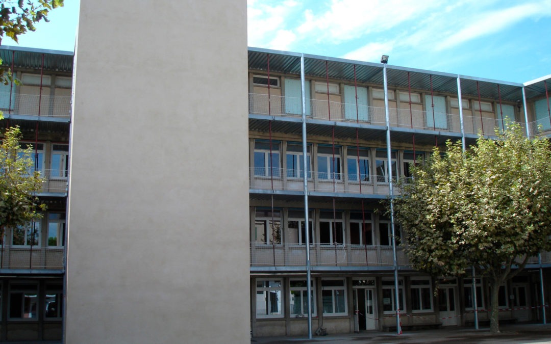 Création de coursives extérieures au lycée Marie Pila à Carpentras (84)